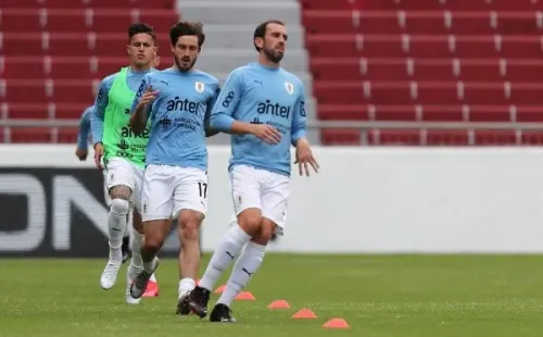 Matías Viña en un entrenamiento de Uruguay. (Foto: Getty)