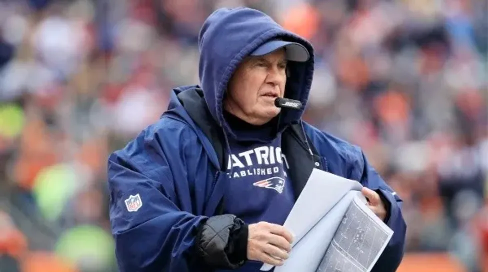 Hasta la fecha, Bill Belichick ha sido nombrado tres veces como entrenador del año (Getty Images)