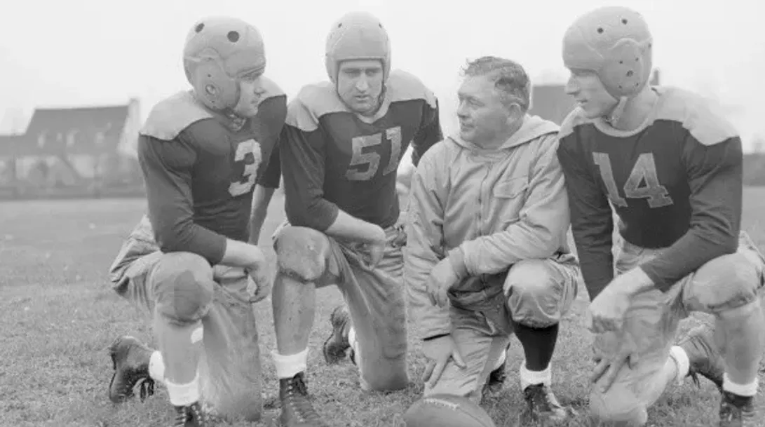 'Curly' Lambeau no solo fue el mejor entrenador de la NFL, sino también uno de los mejores jugadores (Getty Images)