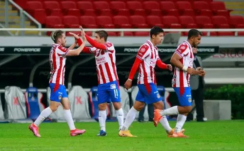 Chivas llega al Clásico tras derrotar a Necaxa en el Repechaje (Getty Images)