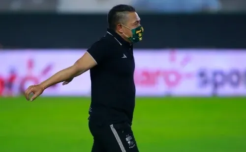 Proponen nuevo jersey de León. Jam Media.