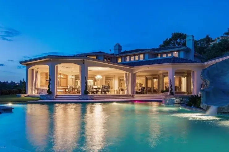 Piscina (Foto: realtor.com)