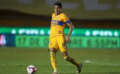 Hugo Ayala no tuvo una buena actuación en Tigres UANL.Foto: Imago7