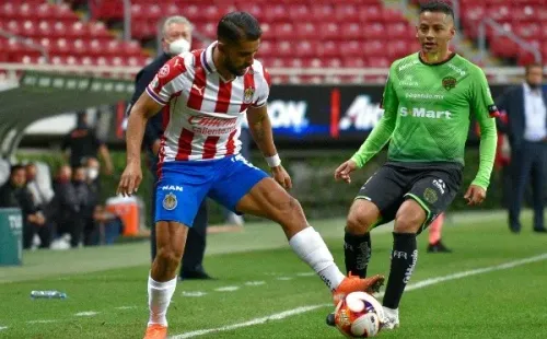 Miguel Ponce, defensa de Chivas de Guadalajara. Foto: Imago 7
