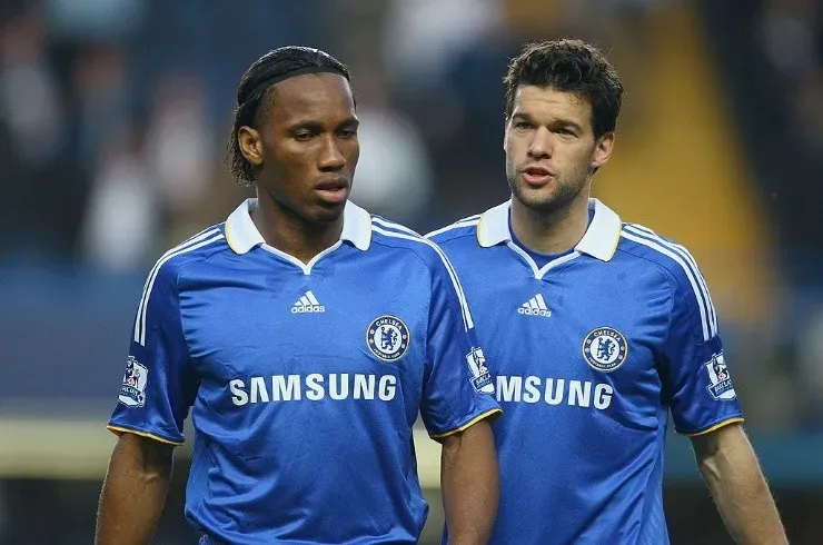 Didier Drogba y Michael Ballack (Getty Images).