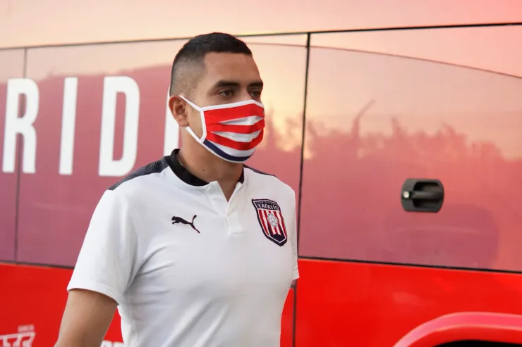 Sergio Flores en Chivas