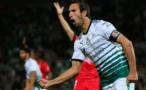 Carlos Izquierdoz, defensa central de Boca Juniors. Foto: JAM Media
