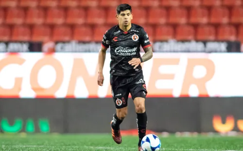 Esteban Pavez, mediocampista de Tijuana. Foto: Imago 7