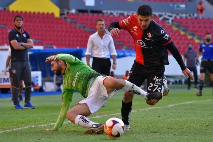 Jesús Angulo en Atlas