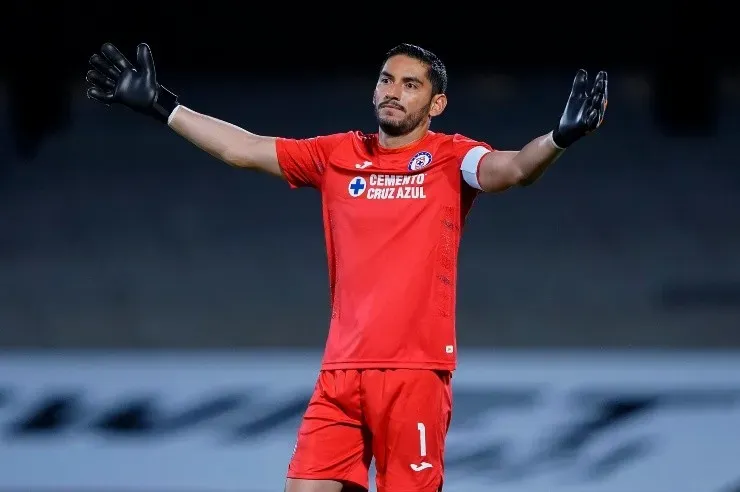Jesús Corona en Cruz Azul