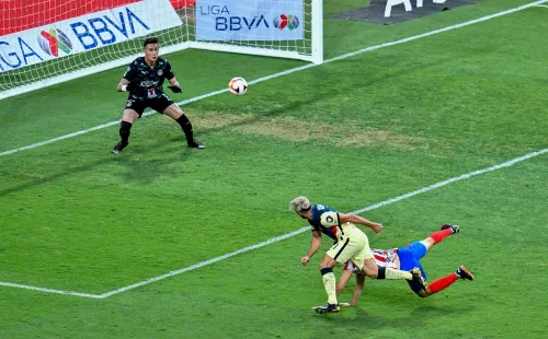 Gol de Henry Martin. Imago7.