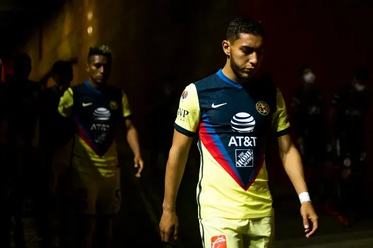 Sebastián Cáceres en América