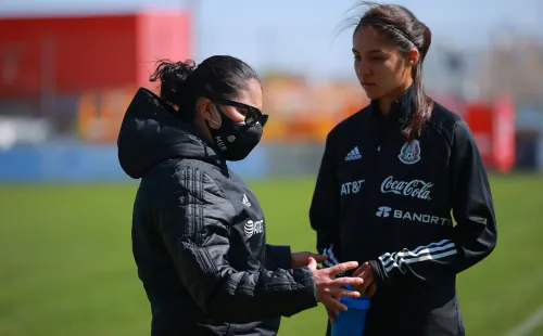 Mónica Vergara mandaría a Alison González en la delantera. (Imago7)