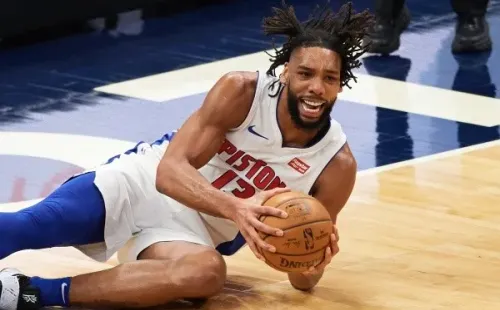 Jahlil Okafor, pivote de los Pistons
