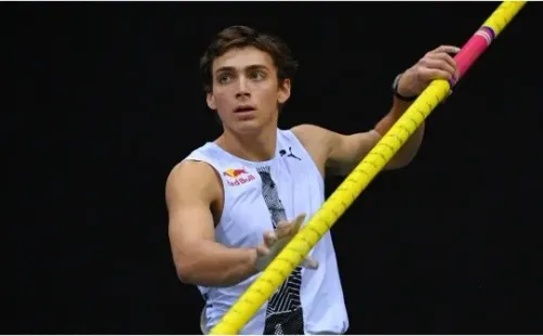 Armand Duplantis, la estrella del salto con garrocha