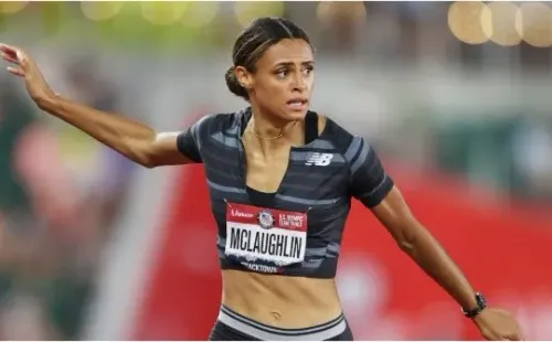 Sydney McLaughlin, actual dueña del récord de 400 metros con vallas