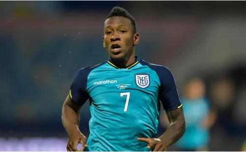 Pervis Estupiñán, Selección Ecuador