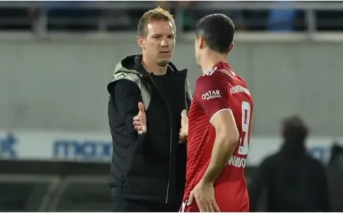 Julian Nagelsmann felicita a Robert Lewandowski