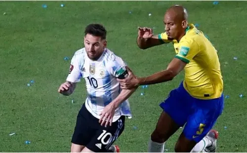 Fabinho, mediocampista de la selección de Brasil