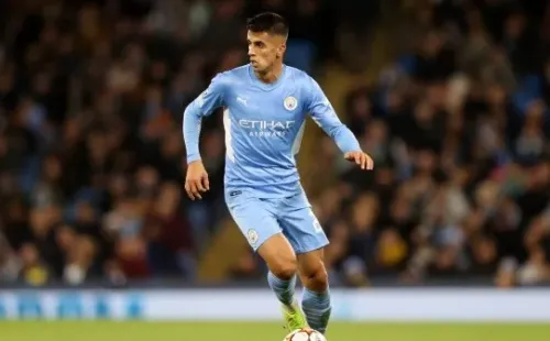 Joao Cancelo, un lateral derecho que la rompió por izquierda