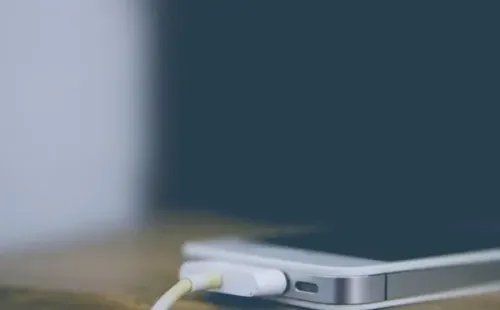 Ahorro de bateria en Iphone. Fuente: (Getty images)