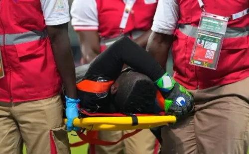 Badra Ali Sangaré se retiró lesionado. (Getty)