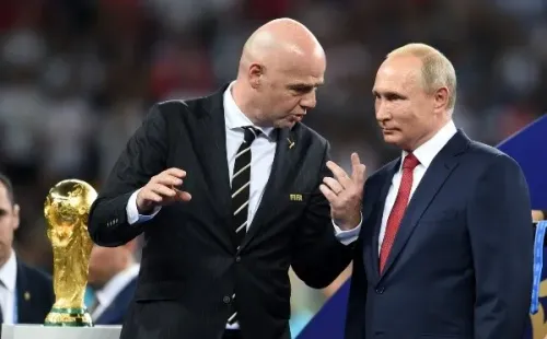 Gianni Infantino y Vladimir Putin