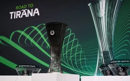 Trofeo de la Conference League. Getty.