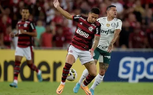 Gomes en acción con Flamengo. Getty.