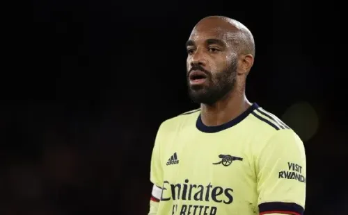 Alexandre Lacazette, la primera baja confirmada. (Getty)