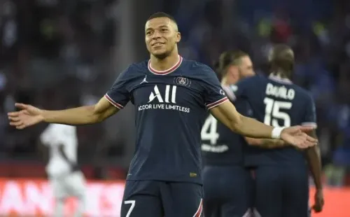 Mbappé anotó hat-trick en Francia. Twitter.