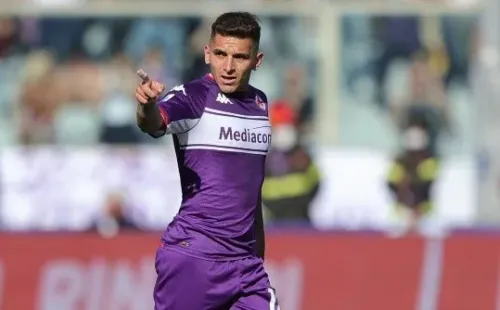Lucas Torreira deseaba seguir en Fiorentina