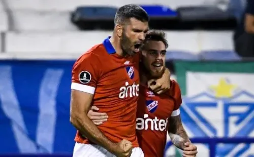 Emmanuel Gigliotti, Nacional