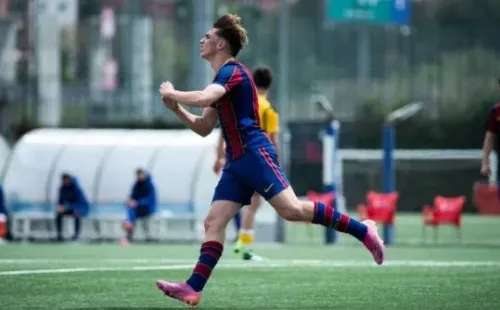 Iker Bravo en La Masía