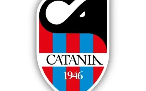 Nuevo escudo de Catania. Facebook Catania.