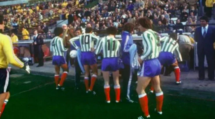 Francia, con la casaca de Kimberley de Mar del Plata