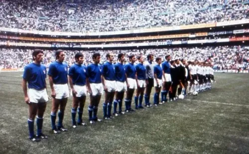 Emoción y dramatismo hasta el cierre, en el encuentro que definió a un finalista en México 1970 (Imago)