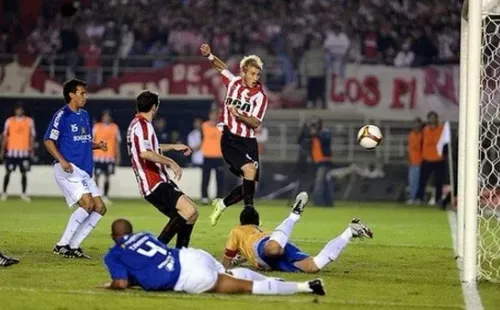La Gata Fernández resuelve adentro del área para que Estudiantes se consagre campeón en Belo Horizonte (Depor)