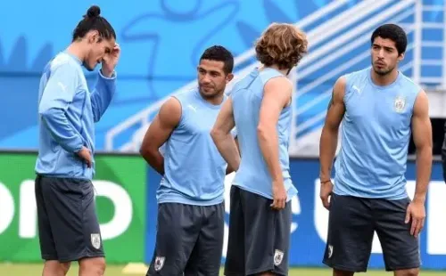 Cavani, Gargano, Forlán y Suárez, en una convocatoria uruguaya