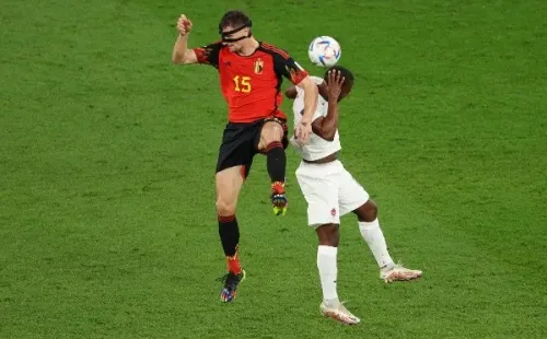 Meunier usa una máscara protectora.