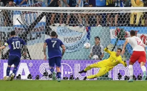 Wojciech Szczesny y Lionel Messi: Getty