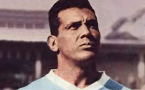 Una de las principales figuras de la historia del fútbol uruguayo (Pasión Celeste)