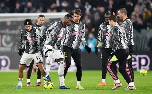 Pogba en calentamiento. Getty.
