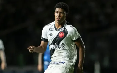 Andrey Santos en Vasco