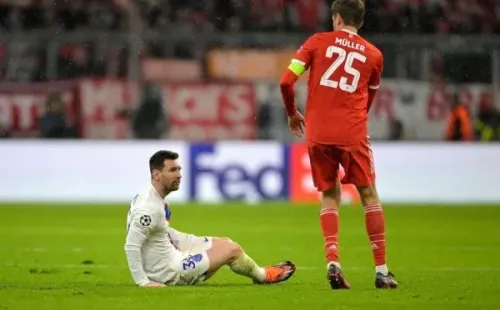 Müller, ante Messi en el último Bayern vs. PSG