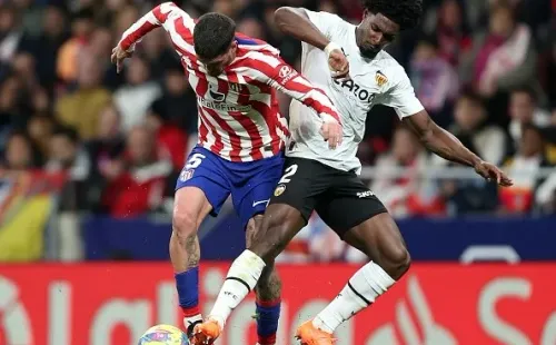 Rodrigo de Paul en acción con Atlético ante Valencia. Getty.
