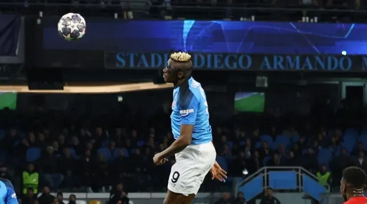 Victor Osimhen estará en el Napoli vs. Milan.