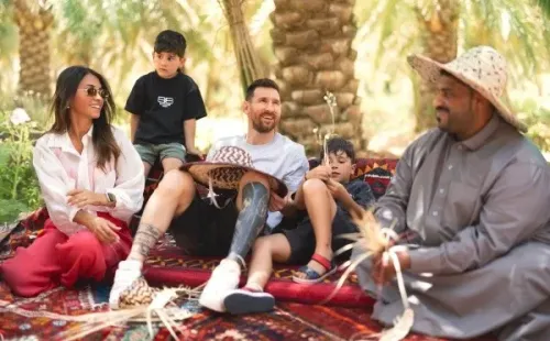 Lionel Messi junto a su familia en Arabia Saudita