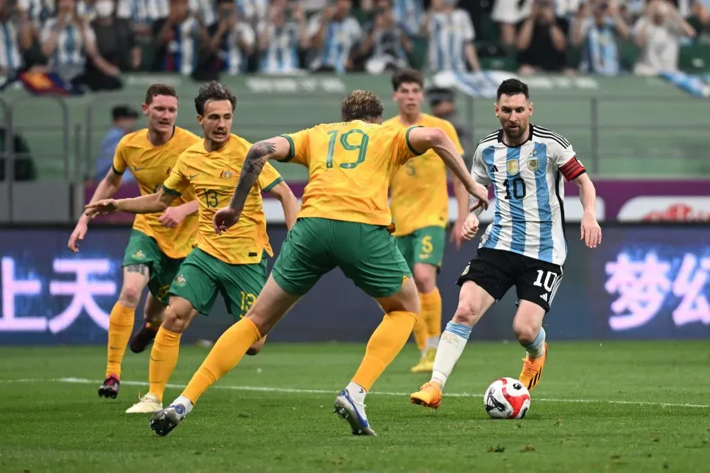 Lionel Messi vs. Australia en China. Getty Images.