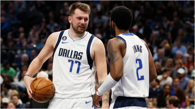 Luka Doncic y Kyrie Irving (Foto: Tim Heitman | Getty Images)